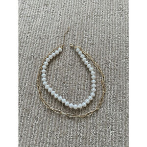 Pearl and gold chain necklace